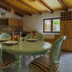 Traumhaftes Steinhaus Mit Privatpool, Meerblick, 4 Parkplaetze, Grillbereich, Waschmaschine *