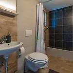 Traumhaftes Steinhaus Mit Privatpool, Meerblick, 4 Parkplaetze, Grillbereich, Waschmaschine