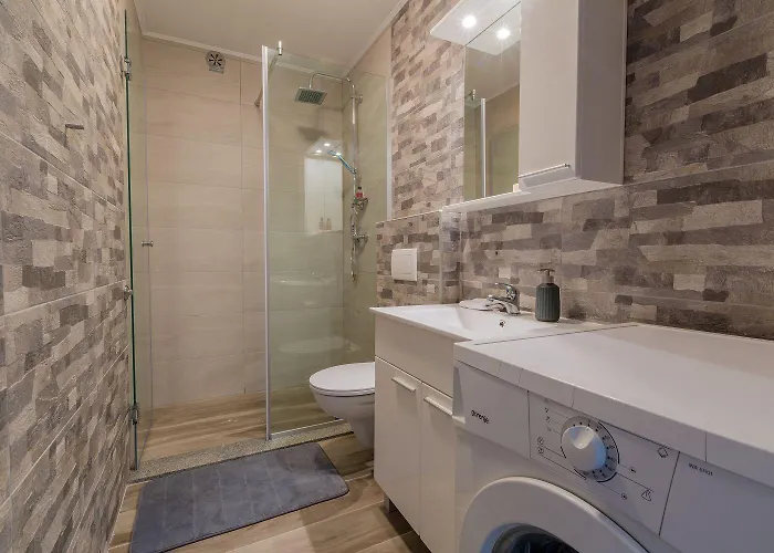 بيت للعطل Traumhaftes Steinhaus Mit Privatpool, Meerblick, 4 Parkplaetze, Grillbereich, Waschmaschine *